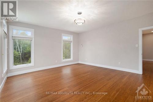 896 Corktown Road, Merrickville-Wolford, ON - Indoor Photo Showing Kitchen With Upgraded Kitchen