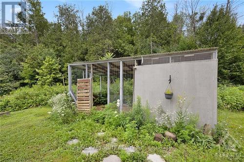 896 Corktown Road, Merrickville-Wolford, ON - Indoor Photo Showing Other Room