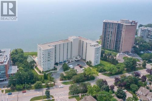 610 - 5280 Lakeshore Road, Burlington, ON - Outdoor With View