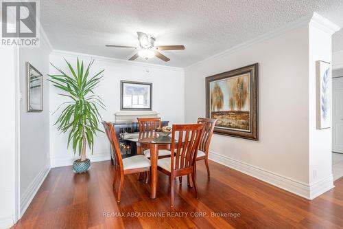 610 - 5280 Lakeshore Road, Burlington, ON - Indoor Photo Showing Dining Room