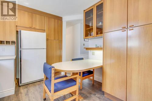 22 Dashwood Crescent, Toronto, ON - Indoor Photo Showing Kitchen