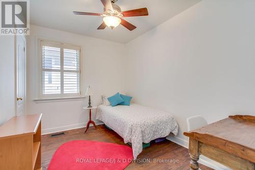 22 Dashwood Crescent, Toronto, ON - Indoor Photo Showing Bedroom