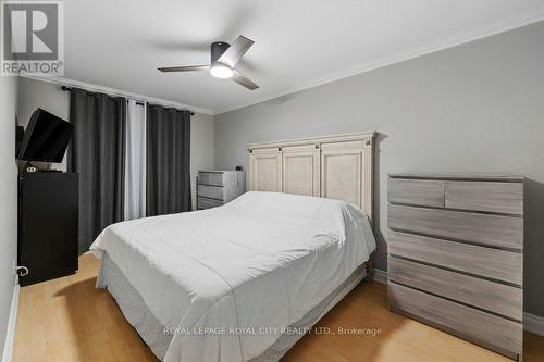 758 Annamore Road, Mississauga, ON - Indoor Photo Showing Bedroom