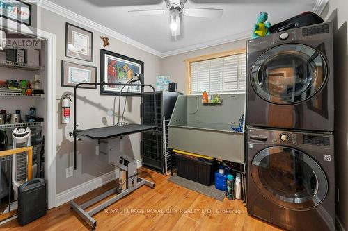 758 Annamore Road, Mississauga, ON - Indoor Photo Showing Laundry Room