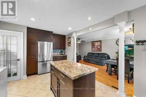 758 Annamore Road, Mississauga, ON - Indoor Photo Showing Kitchen