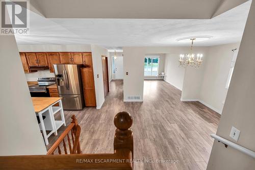 541 Limeridge Road E, Hamilton, ON - Indoor Photo Showing Kitchen