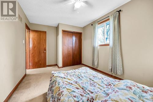 541 Limeridge Road E, Hamilton, ON - Indoor Photo Showing Bedroom