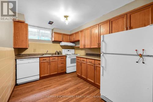 541 Limeridge Road E, Hamilton, ON - Indoor Photo Showing Kitchen