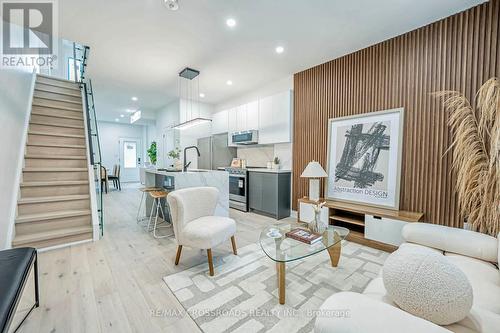 191 Parkmount Road, Toronto, ON - Indoor Photo Showing Living Room