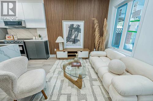 191 Parkmount Road, Toronto, ON - Indoor Photo Showing Living Room