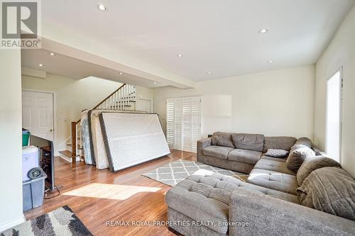 4973 Old Brock Road, Pickering, ON - Indoor Photo Showing Living Room