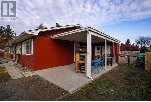 666/668 Reemon Drive, Kamloops, BC - Outdoor With Exterior