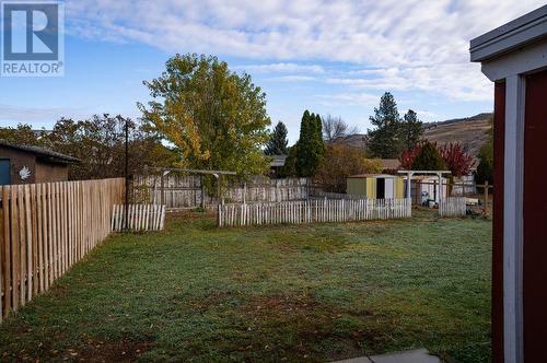 666/668 Reemon Drive, Kamloops, BC - Outdoor