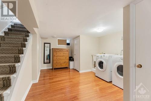 870 Riddell Avenue N, Ottawa, ON - Indoor Photo Showing Laundry Room