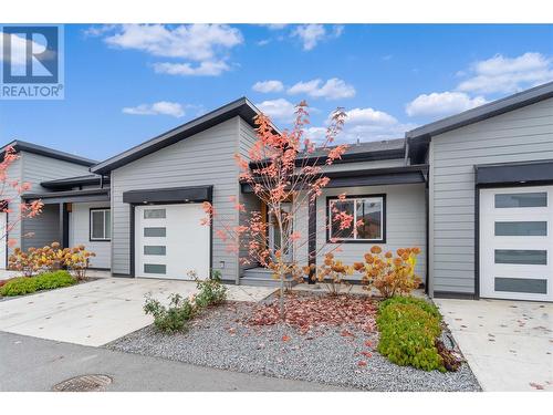 2810 15 Avenue Ne Unit# 28, Salmon Arm, BC - Outdoor With Facade