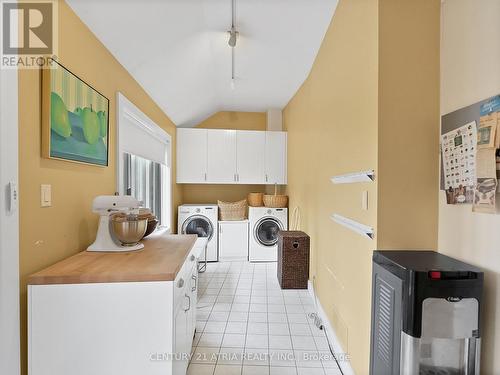 14210 7Th Concession Road, King, ON - Indoor Photo Showing Laundry Room