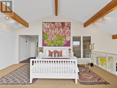 14210 7Th Concession Road, King, ON - Indoor Photo Showing Bedroom