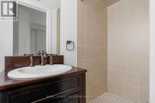 204 - 7 Anchorage Crescent, Collingwood, ON - Indoor Photo Showing Bathroom