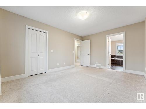 3915 Agar Co Sw, Edmonton, AB - Indoor Photo Showing Other Room