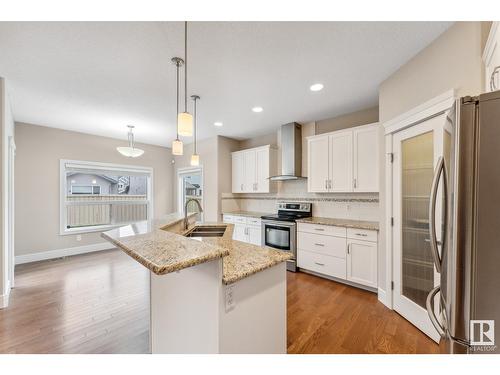 3915 Agar Co Sw, Edmonton, AB - Indoor Photo Showing Kitchen With Double Sink With Upgraded Kitchen