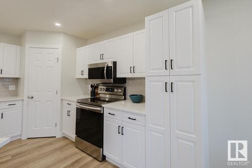 420 84 St Sw, Edmonton, AB - Indoor Photo Showing Kitchen