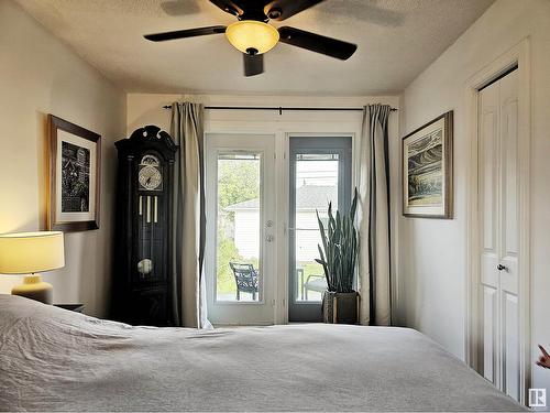 9535 148 St Nw, Edmonton, AB - Indoor Photo Showing Bedroom