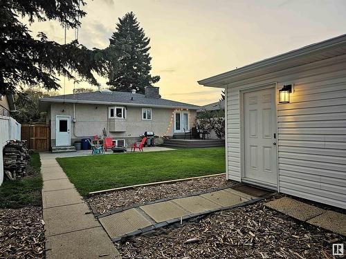 9535 148 St Nw, Edmonton, AB - Outdoor With Exterior