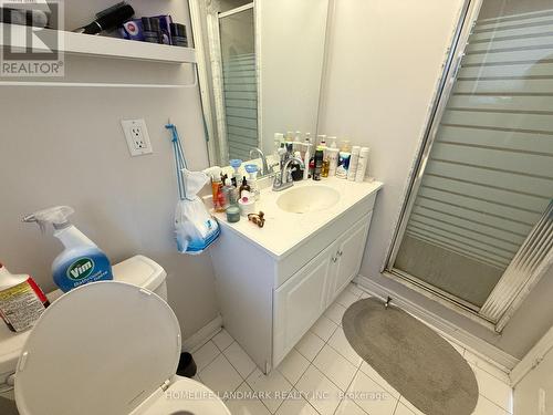 Unit 1 - 18 Loyal Blue Crescent, Richmond Hill, ON - Indoor Photo Showing Bathroom