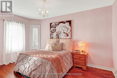 88 Klamath Court, Vaughan, ON - Indoor Photo Showing Bedroom