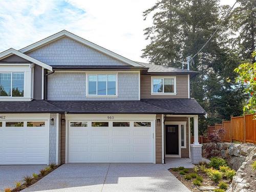 960 Loch Glen Pl, Langford, BC - Outdoor With Facade