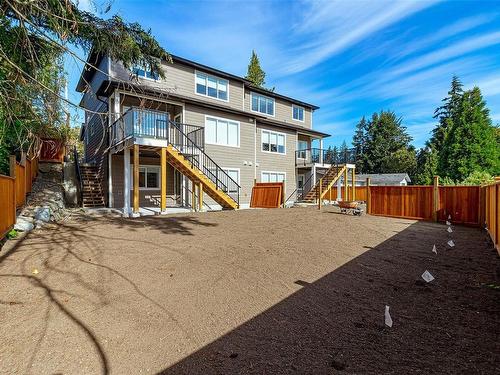 960 Loch Glen Pl, Langford, BC - Outdoor