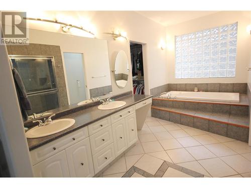 Primary Ensuite-with Double Vanity - 555 San Ang Way, Princeton, BC - Indoor Photo Showing Bathroom