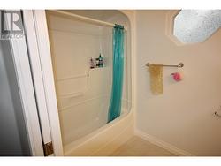 Ensuite in 3rd Bedroom - 