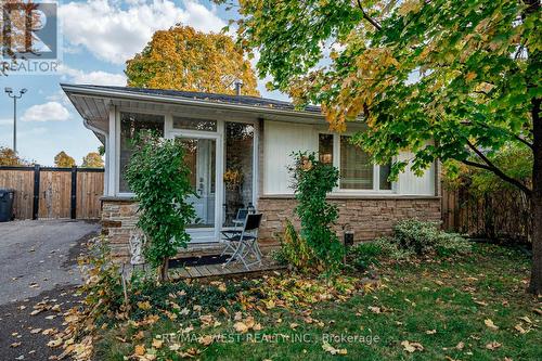 33 Herkley Drive, Brampton, ON - Outdoor