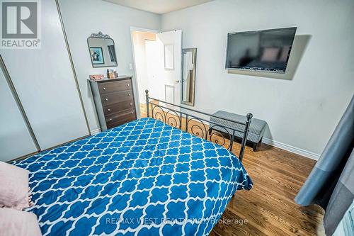 33 Herkley Drive, Brampton, ON - Indoor Photo Showing Bedroom