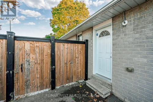 33 Herkley Drive, Brampton, ON - Outdoor With Exterior