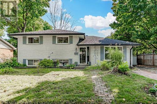 7 Alexander Avenue, Barrie, ON - Outdoor