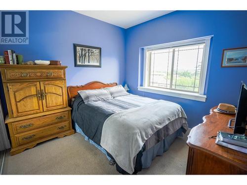 334 Moubray Road, Kelowna, BC - Indoor Photo Showing Bedroom