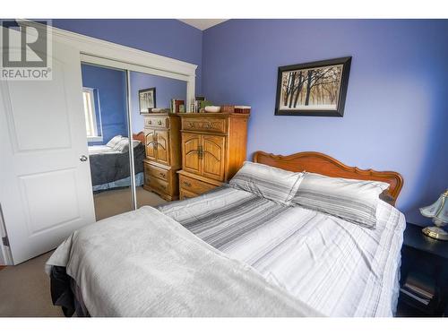 334 Moubray Road, Kelowna, BC - Indoor Photo Showing Bedroom