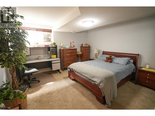 334 Moubray Road, Kelowna, BC - Indoor Photo Showing Bedroom