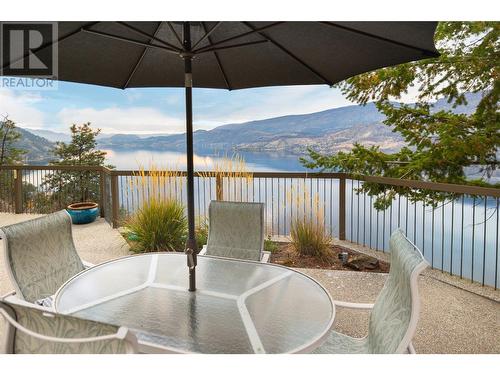 1238 Kyndree Court, Kelowna, BC - Outdoor With Exterior