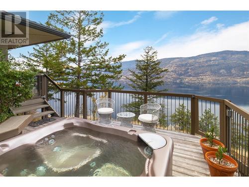 1238 Kyndree Court, Kelowna, BC - Outdoor With Body Of Water