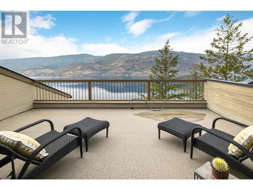 1238 Kyndree Court, Kelowna, BC - Outdoor With Deck Patio Veranda With View