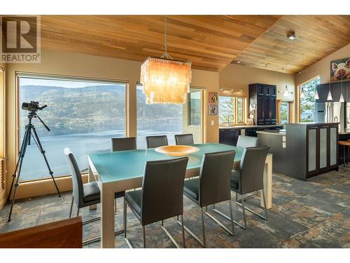 1238 Kyndree Court, Kelowna, BC - Indoor Photo Showing Dining Room