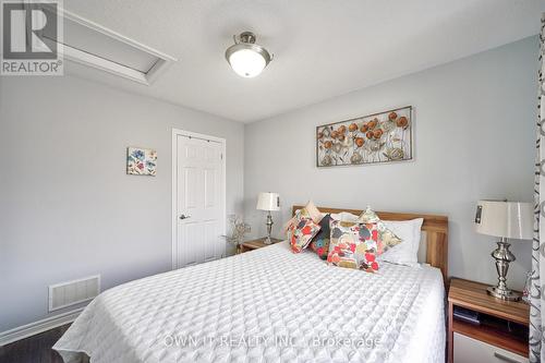 14 Icefall Road, Caledon, ON - Indoor Photo Showing Bedroom