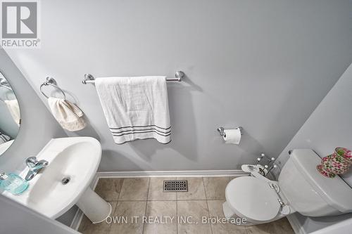 14 Icefall Road, Caledon, ON - Indoor Photo Showing Bathroom