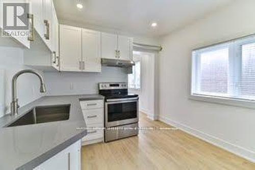 3 - 721 Gladstone Avenue, Toronto, ON - Indoor Photo Showing Kitchen