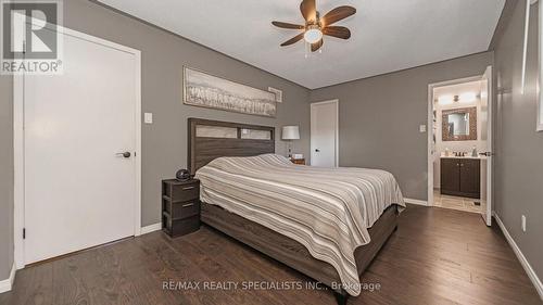 12 Willowcrest Court, Brampton, ON - Indoor Photo Showing Bedroom