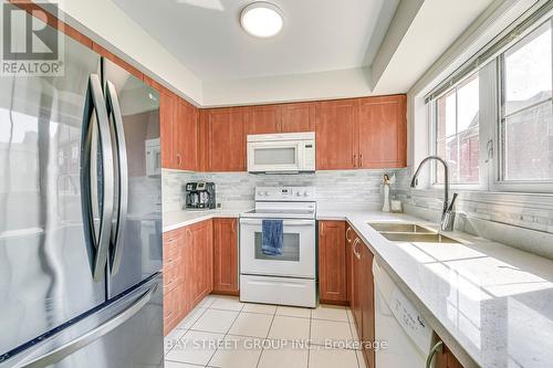 15 - 2450 Post Road, Oakville, ON - Indoor Photo Showing Kitchen With Double Sink