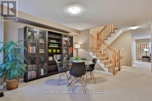 3086 Highvalley Road, Oakville, ON - Indoor